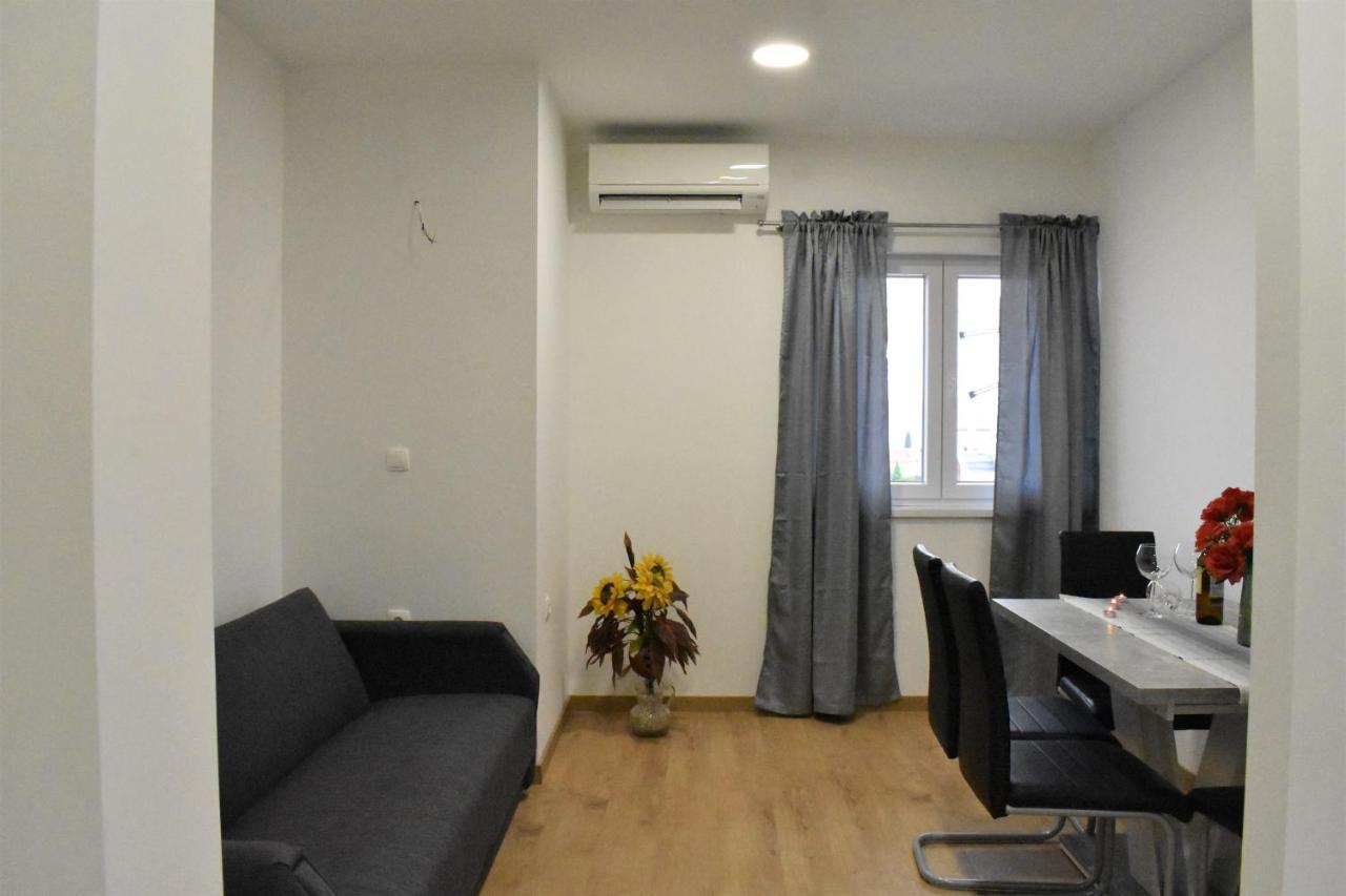 Apartmani Skorpion Kastela Ngoại thất bức ảnh