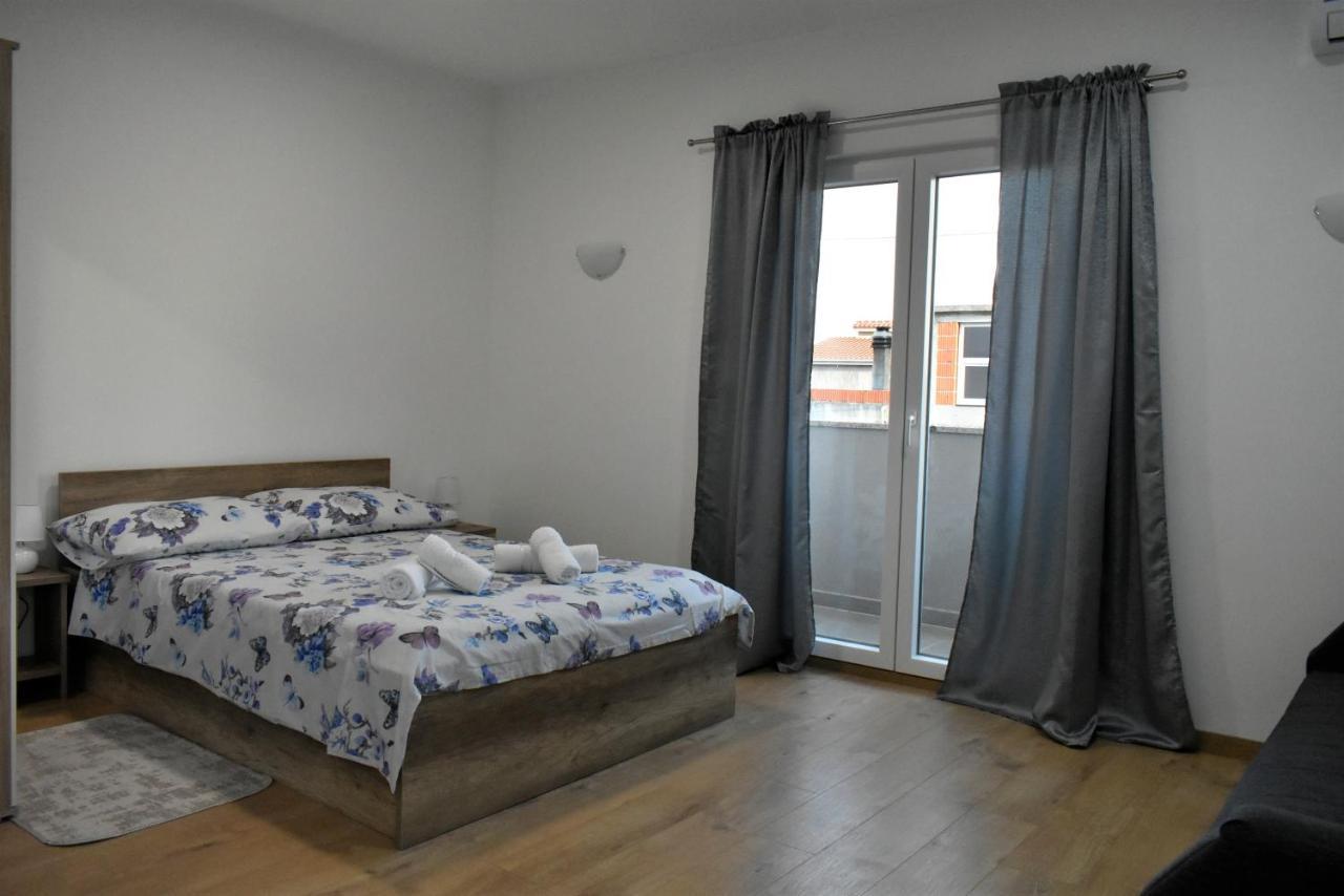 Apartmani Skorpion Kastela Ngoại thất bức ảnh